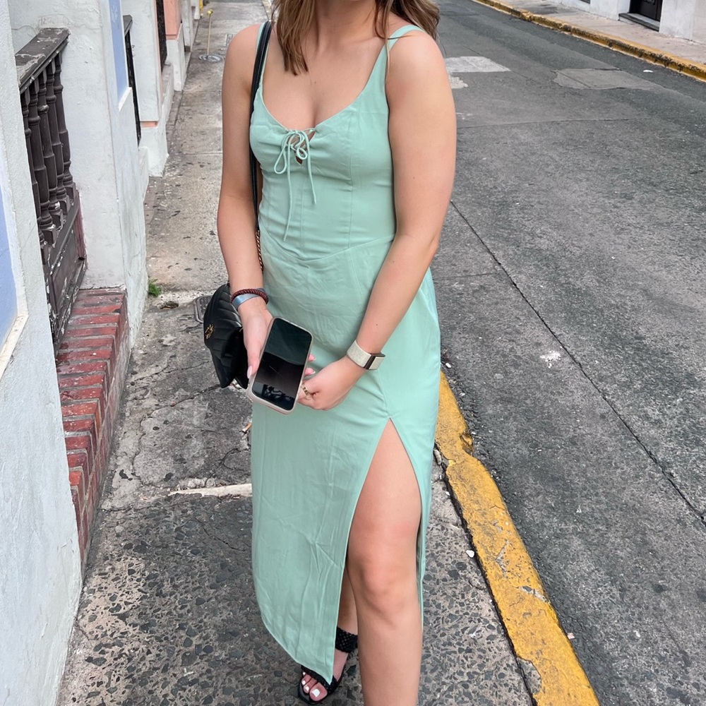 Abercrombie & Fitch Midi Length Dress